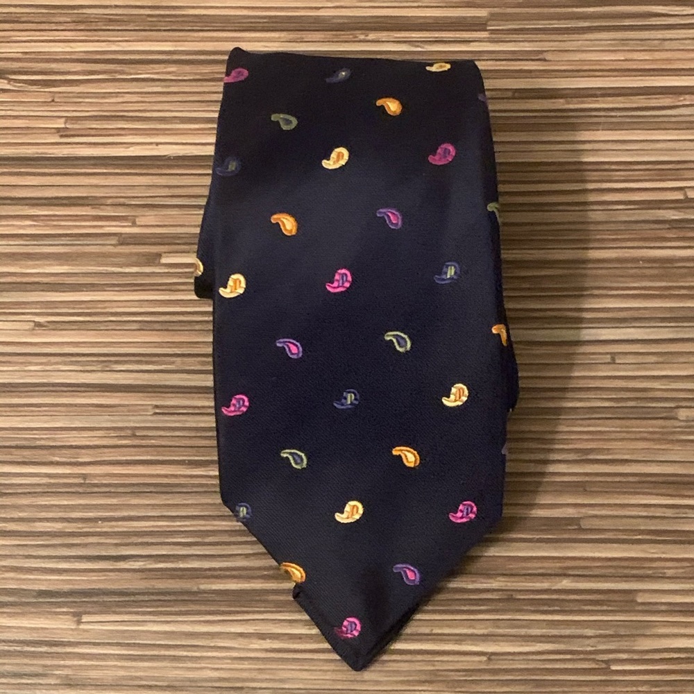 Neiman Marcus Paisley Silk Tie Hand Made in Italy